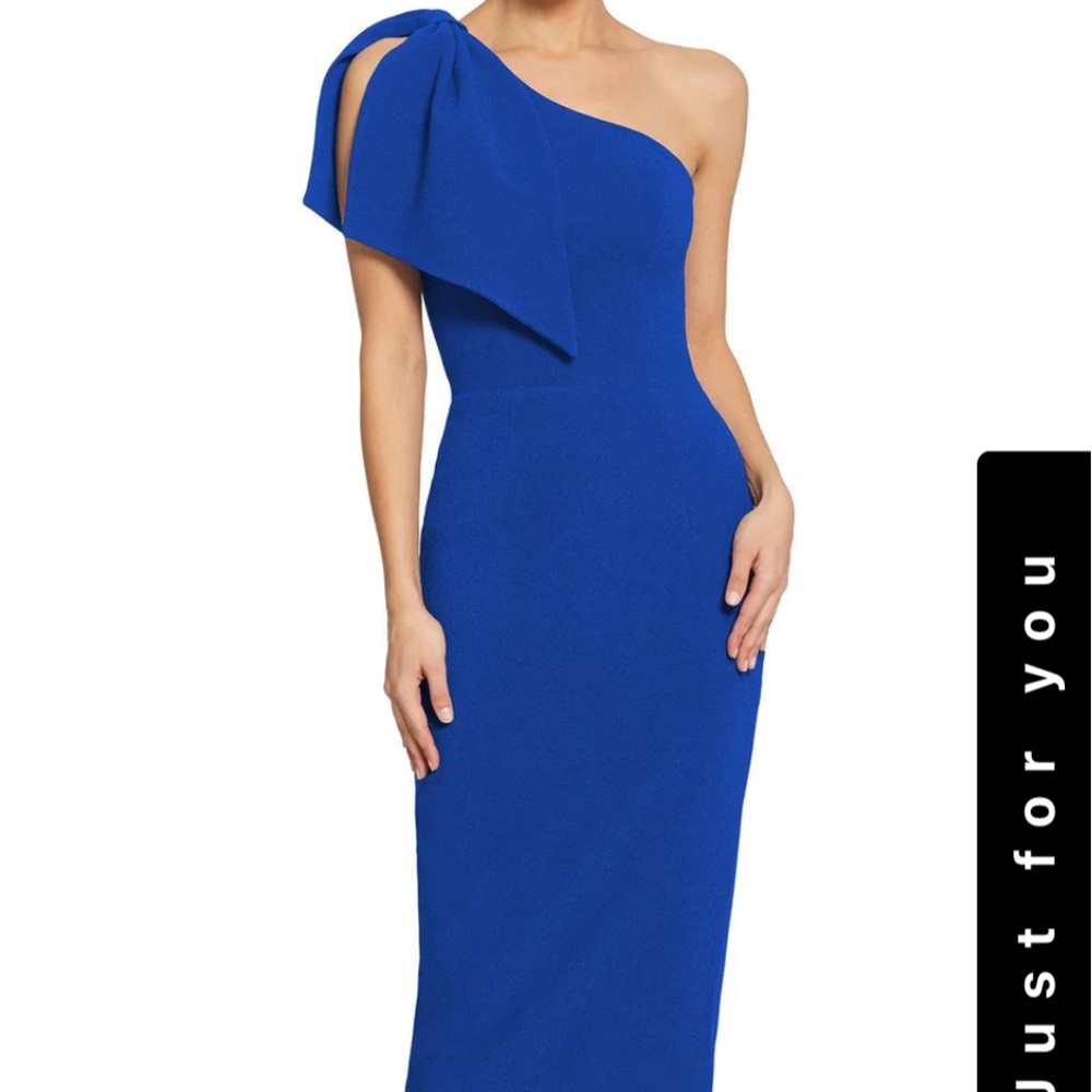 Tiffany Form-Fitting Taper Midi Dress